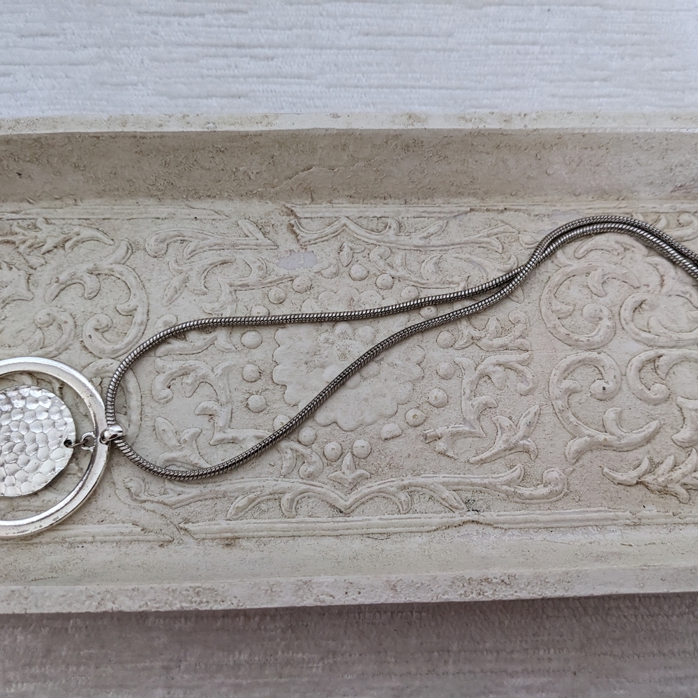 Nine West Silver Disc  Pendant 18" Necklace - Picture 7 of 7